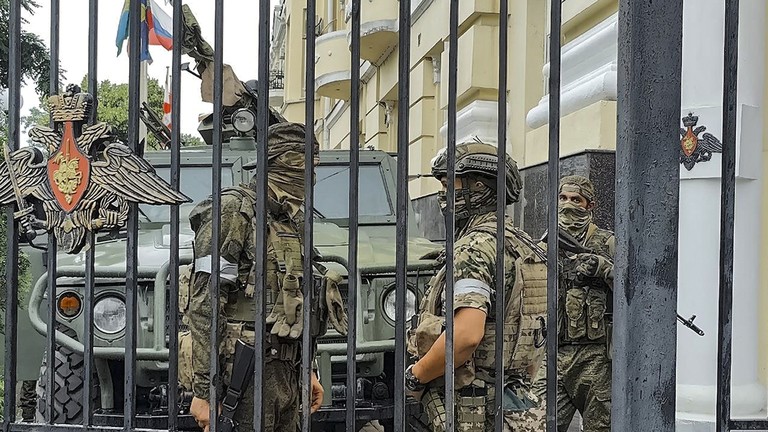 Armed Munity In Russia Seems To Be Ended Before Its Real Start