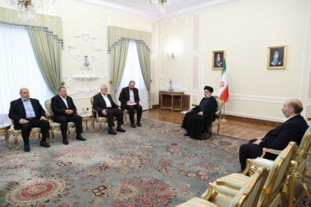 Hamas Delegation Meets With Iranian President, IRGC Cmdr.