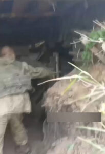 In Video: Ukrainian Commander Punished Soldiers Blowing Them Up With Grenade