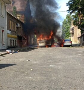 Kiev Killed At Least Four Civilians In Bloody Shelling Of Donetsk With HIMARS MLRS (18+)