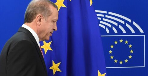 Erdogan Still Firmly In NATO Bloc Despite Blackmailing EU