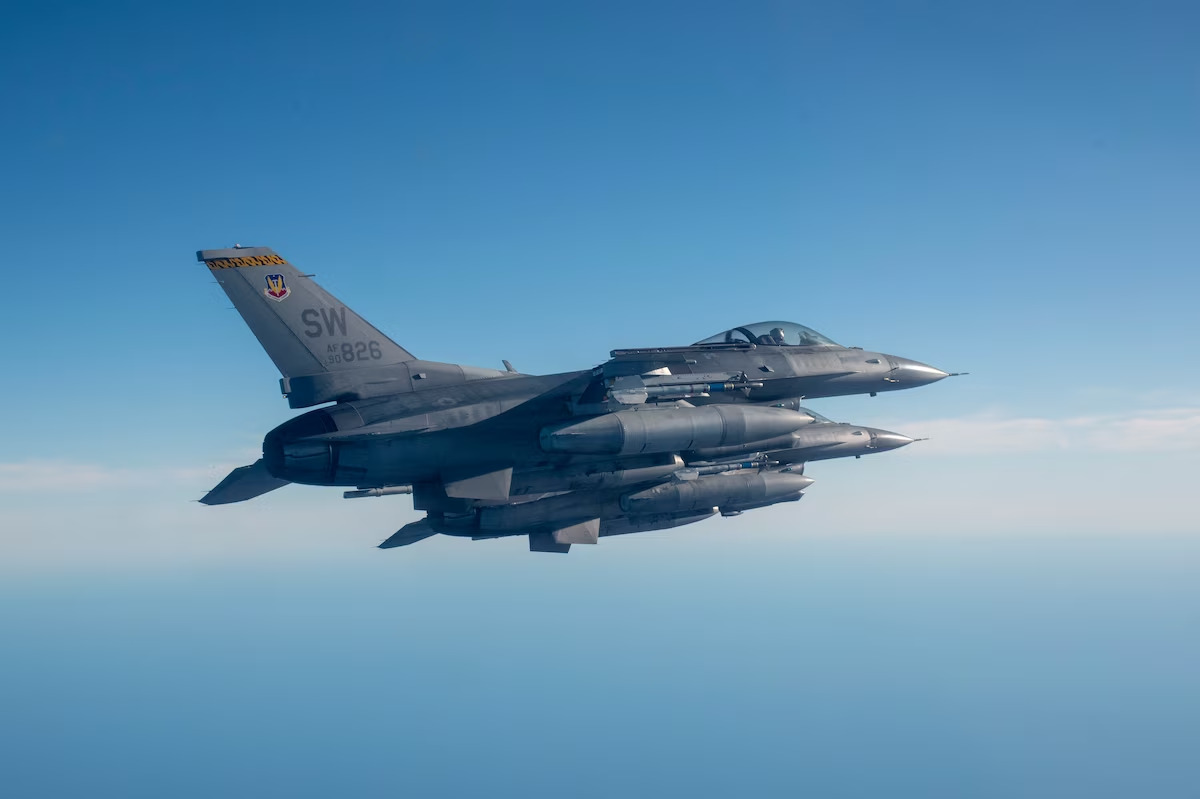 U.S. F-16 Made Dangerous Pass Near Russian Su-35 In Syrian Skies