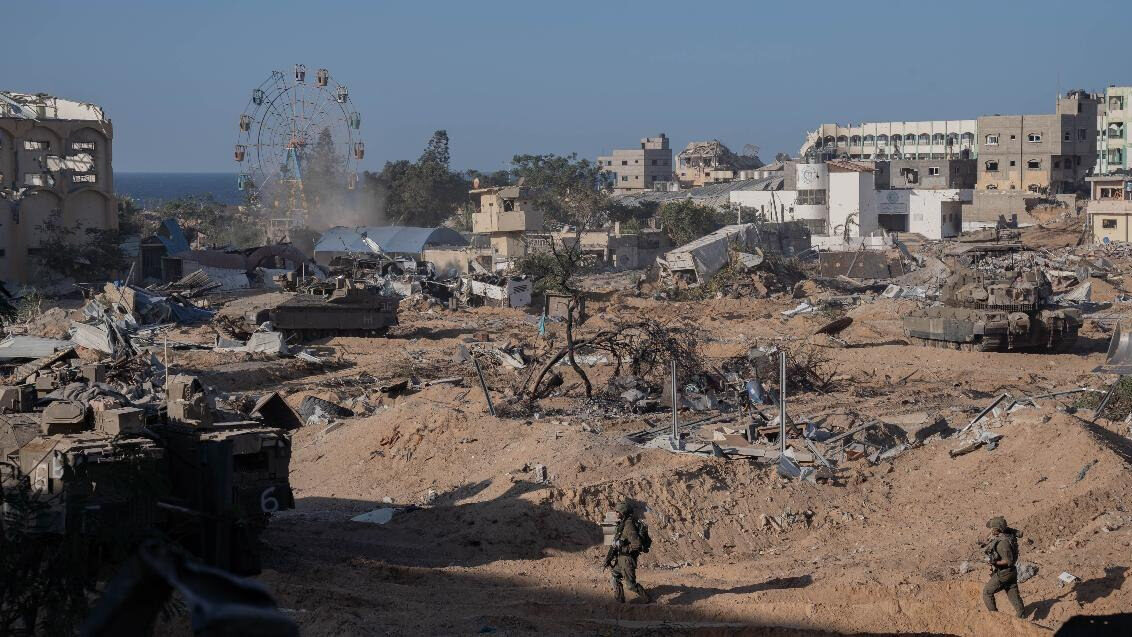 Israeli Army Says It Captured Key Hamas Stronghold After Fierce Battle (Videos)