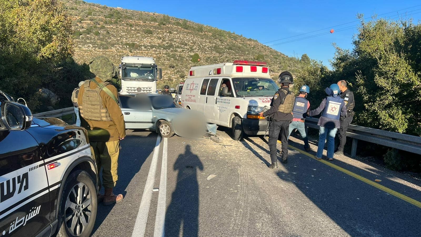 Israeli Police Officer Killed, Three Wounded In West Bank Roadside Bomb Attack (Video)