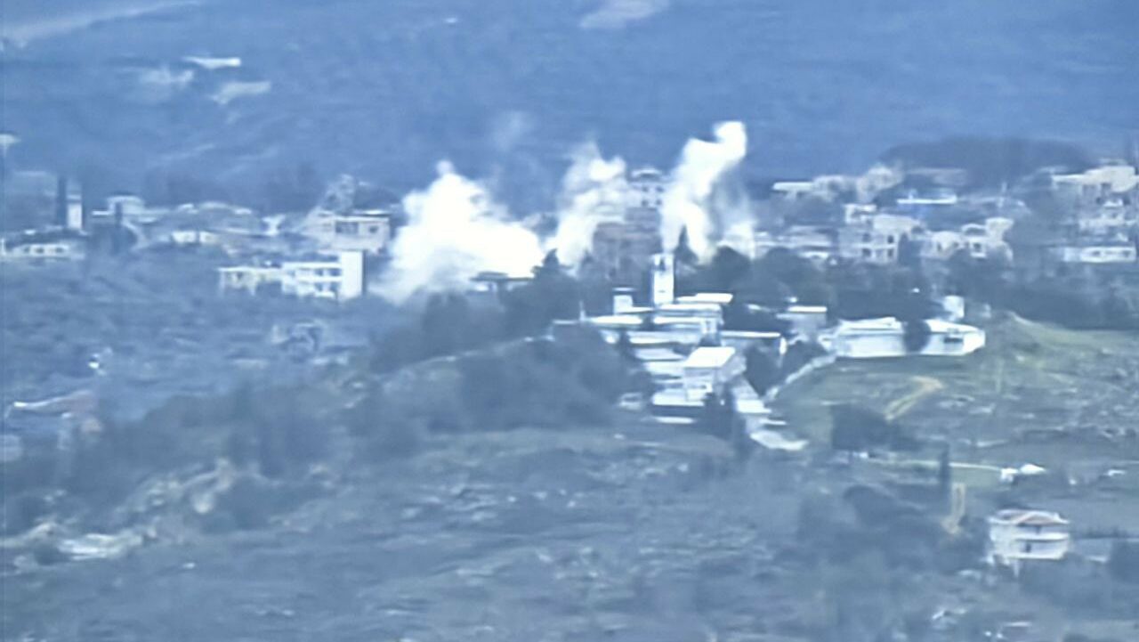 Hezbollah, Israeli Army Trade More Blows On Border (Videos)