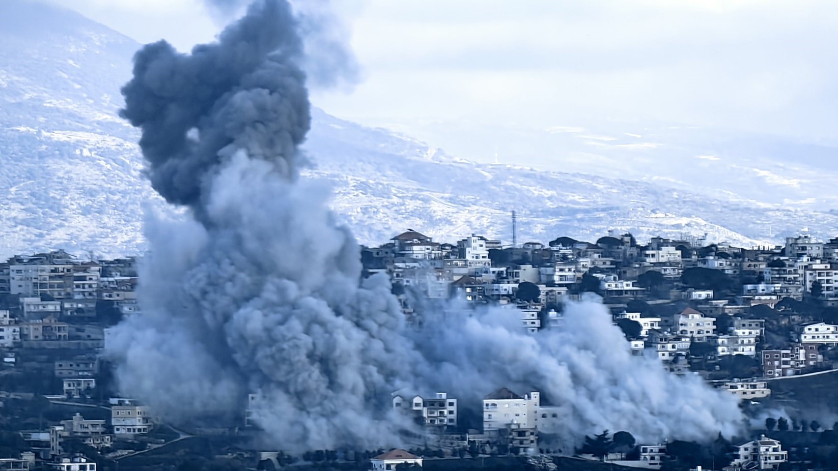 Heavy Israeli Strikes Hit Southern Lebanon After Attacks By Hezbollah (Videos)