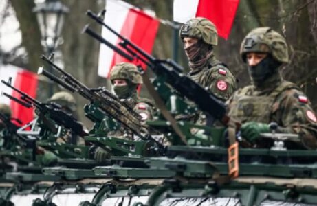 Poland Expecting Kiev Regime's Total Defeat, Planning For War With Russia