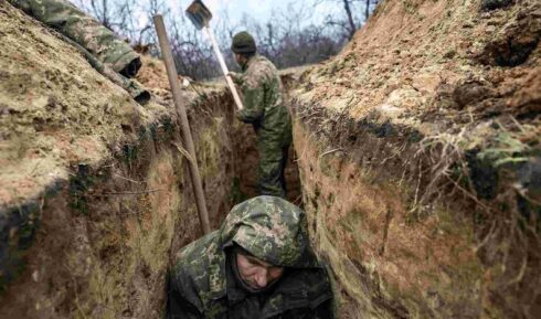 Lack Of Fortifications On Defence Lines Demoralises Ukrainian Troops