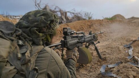 Israeli Army Expands Ground Operations To Southern Gaza (Video, Photos)