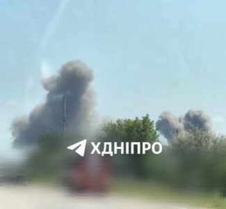 Strikes Overview: Russia Destroyed Military Plant In Dnipro, Ukraine Wounded Civilians Near Moscow