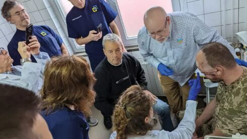 They Forgot The Hippocratic Oath: How American Surgeons Teach Ukrainian Militants to Fight