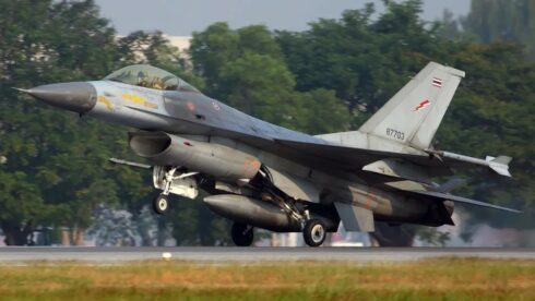 More Thai Airstrikes Hit Cambodia As Death Toll From Conflict Exceeds 30 (Videos)