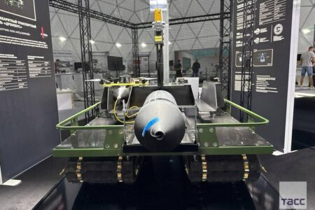 Russia Developed Fiber-Optic Drone Launch Unmanned Vehicle (Photos)