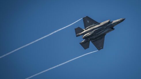 U.S. Makes Final Preparations To Bomb Venezuela (Videos)
