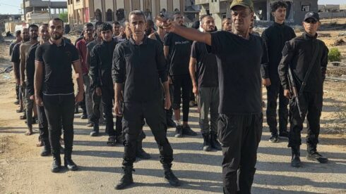 Hamas Executes Collaborators As Israeli-Backed Opposition Grows In Gaza