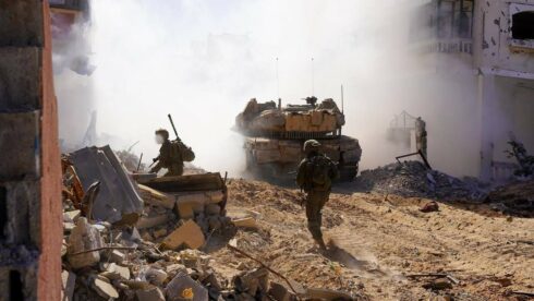Egypt Warns Israel Over Gaza City Offensive, Amasses Forces In Sinai (Videos)