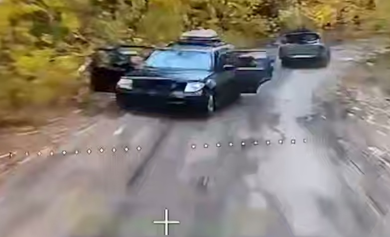 Ukrainian Troops Are Fleeing From Kupyansk (Videos)