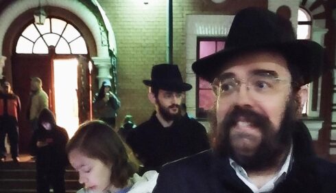 Ukrainian Nazis Attack Jews In Kiev